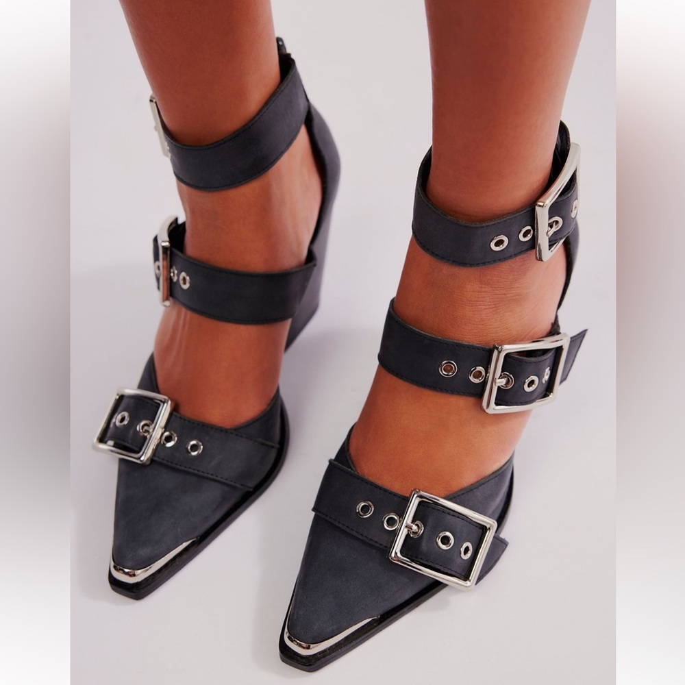 Jeffrey Campbell Black Pointed Triple-Buckle Heels